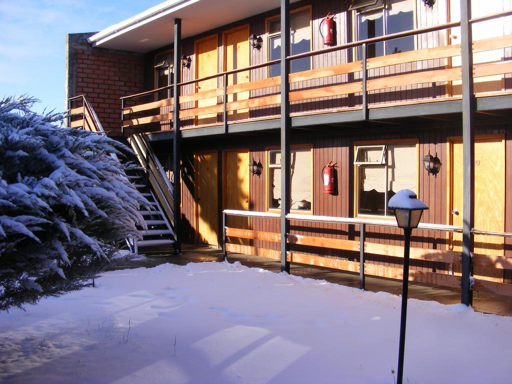 Big Bang Patagonia - Traveler Assistance Bed & Breakfast Puerto Natales Exterior photo