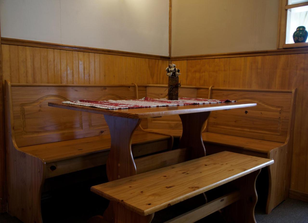 Big Bang Patagonia - Traveler Assistance Bed & Breakfast Puerto Natales Exterior photo